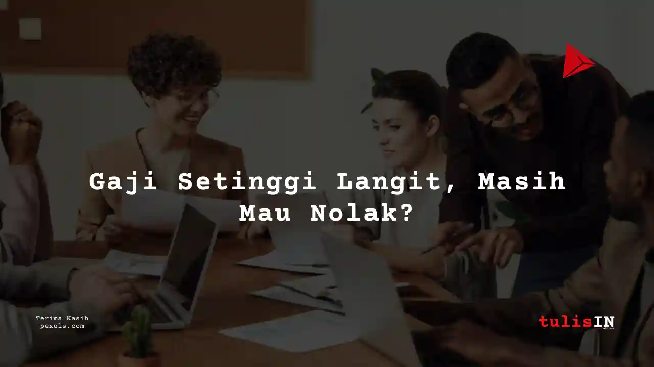 Berapa Gaji Logistics PT Smartfren Telecom 2024?